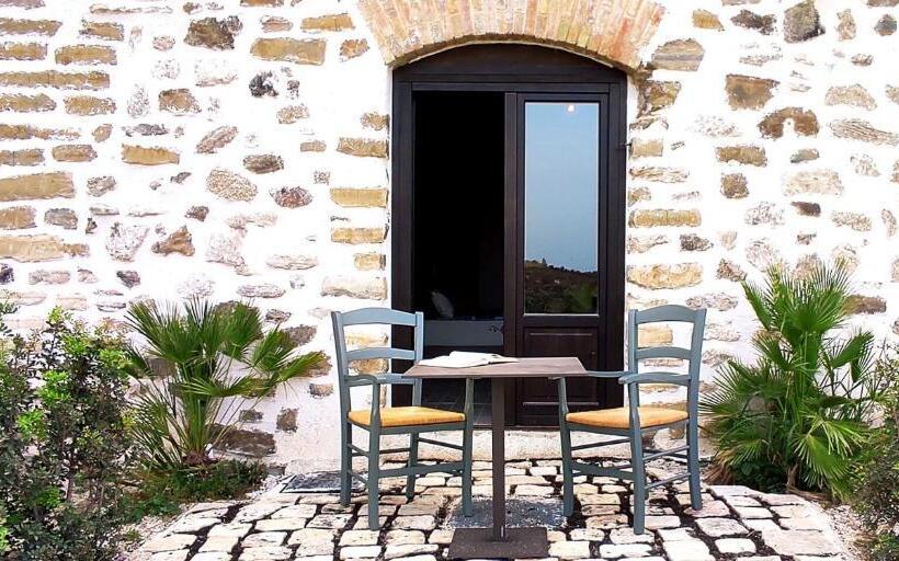 ホテル Borgo Delle Pietre