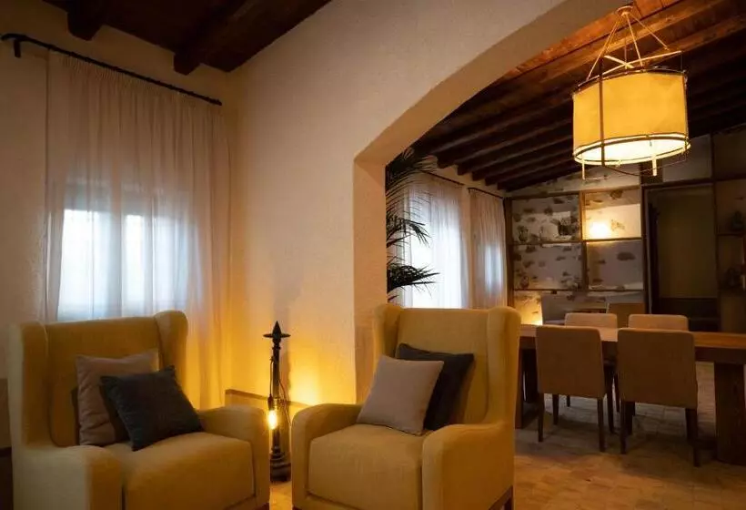 Hotel Borgo Delle Pietre