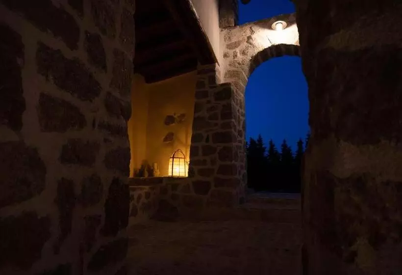 Hotel Borgo Delle Pietre