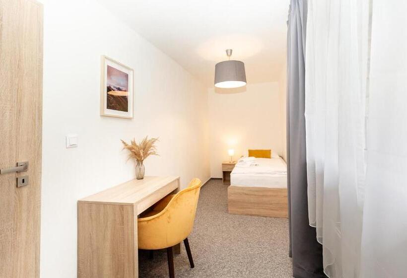 ホテル Chata Tale   Dom Horskej Služby