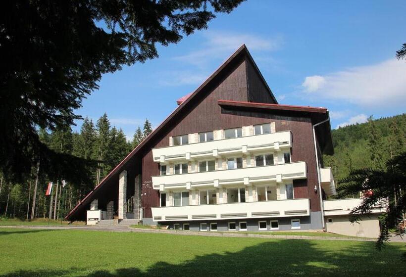 ホテル Chata Tale   Dom Horskej Služby