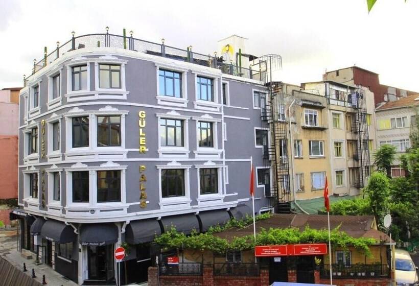 ホテル Guler Palas