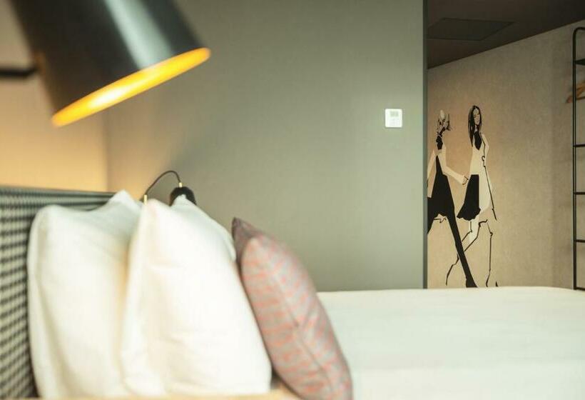 Hotel Ibis Styles Arnhem Centre