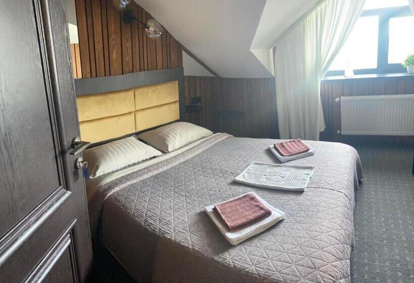 فندق Rikabar Restaurant & Nature