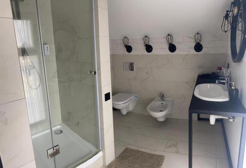 فندق Rikabar Restaurant & Nature