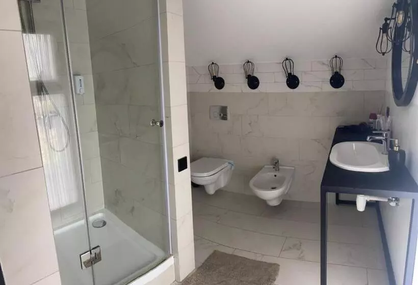 Hotelli Rikabar Restaurant & Nature