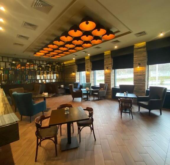 فندق Rikabar Restaurant & Nature