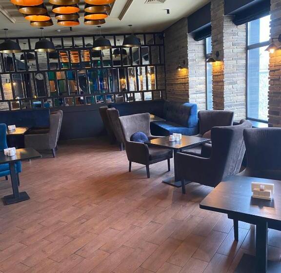 فندق Rikabar Restaurant & Nature