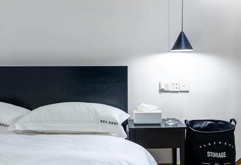 בית מלון כפרי Thirty One