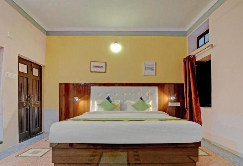 Отель Treebo Trend Sandal Inn