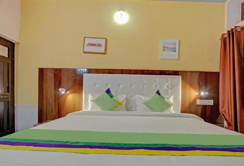 Отель Treebo Trend Sandal Inn