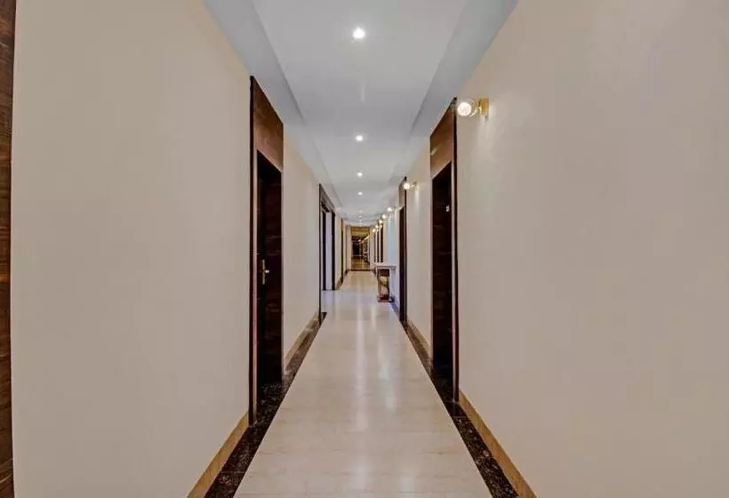 Hotelli Treebo Premium Median Inn