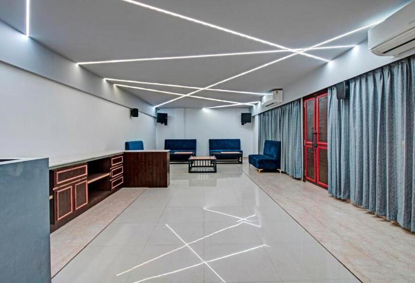 Szálloda Treebo Premium Median Inn