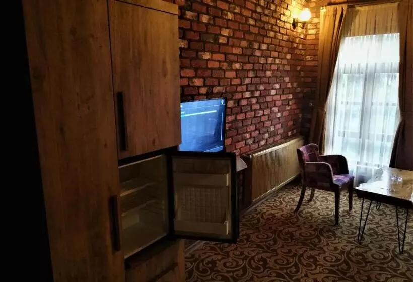 Kayıbeyi Hotel & Restaurant