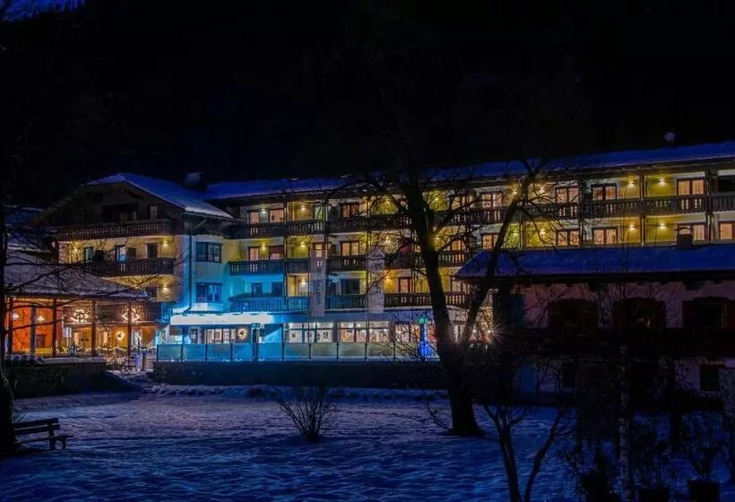 Lacus Hotel Am See