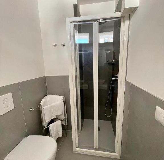 Matthew’s Home B&b