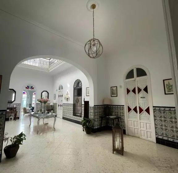 ペンション Hostal La Cruz 1872