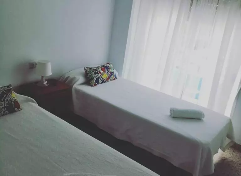 پانسیون Hostal La Parada