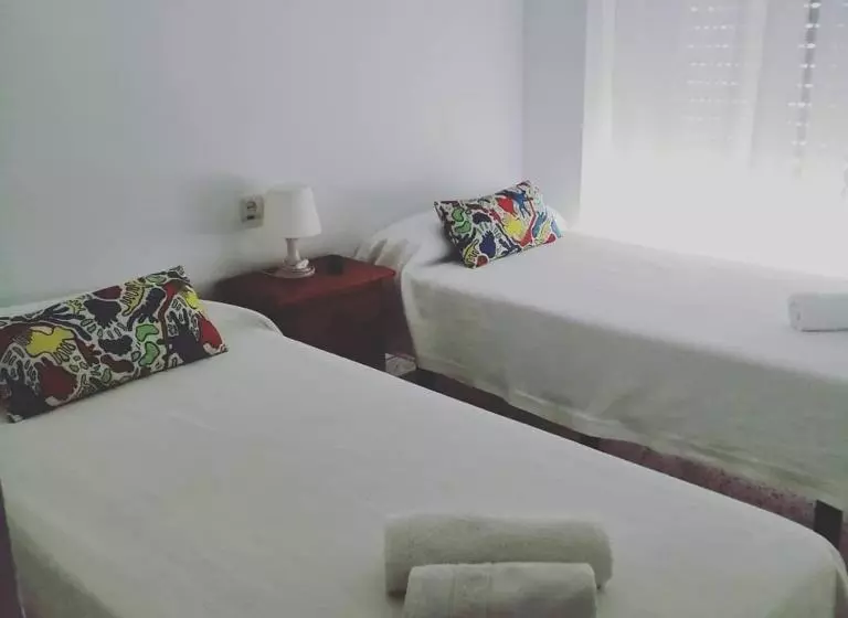 پانسیون Hostal La Parada