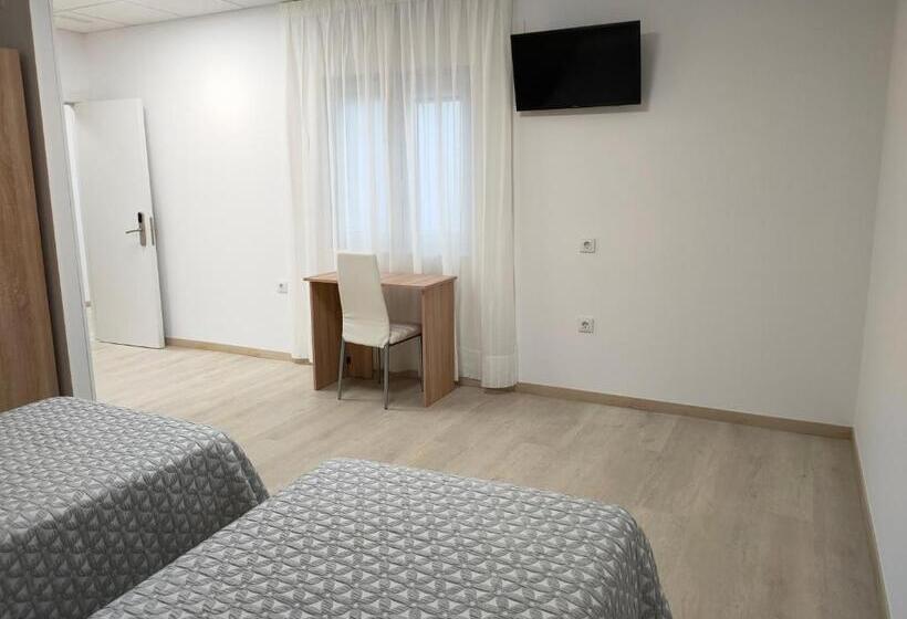 بنسيون Las Huertas