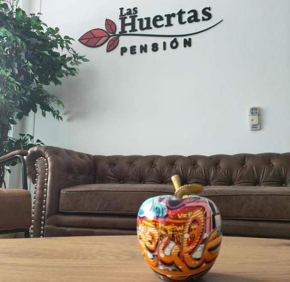 بنسيون Las Huertas