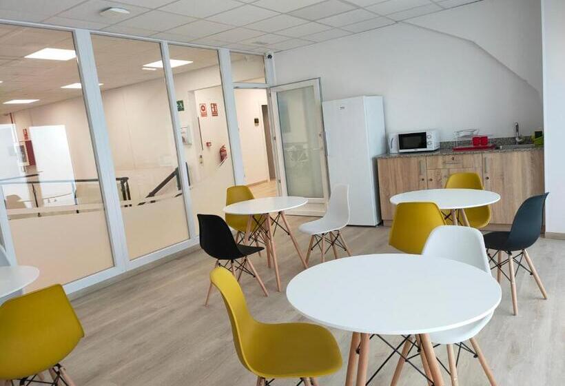 بنسيون Las Huertas