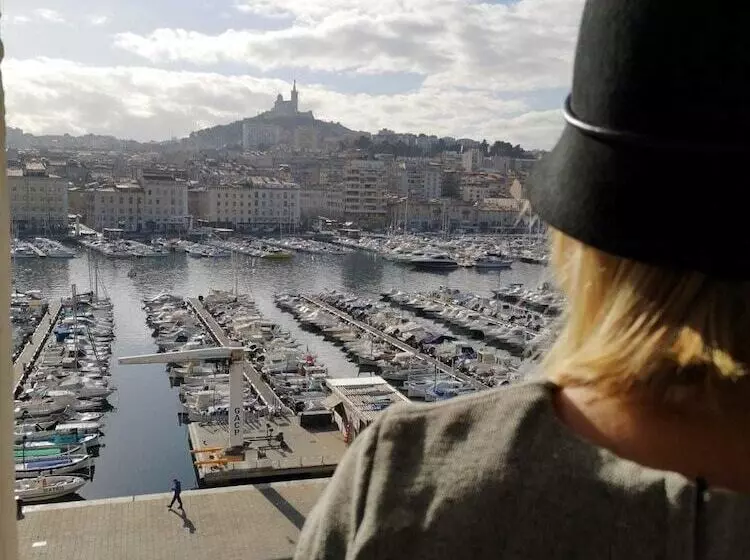 Szálloda Belle Vue Vieux Port