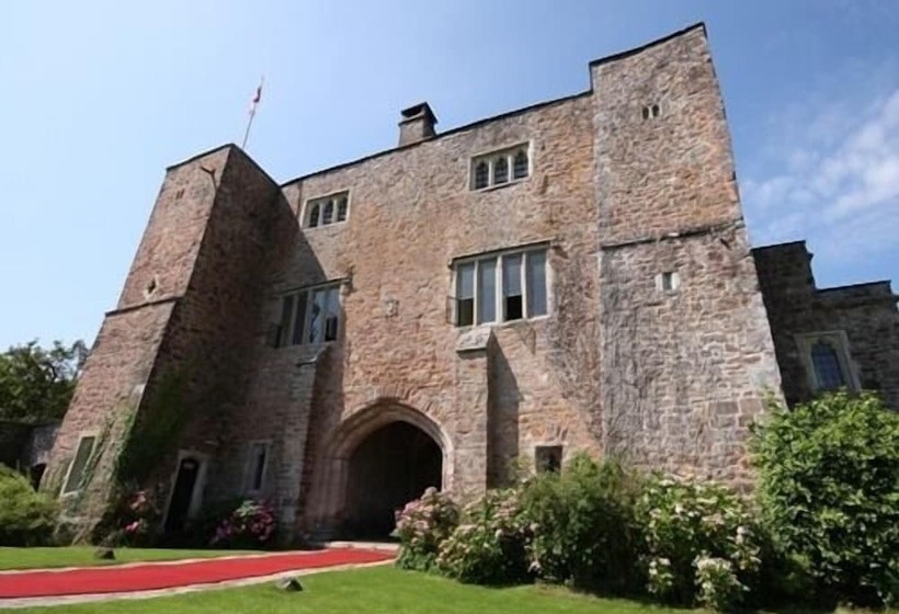 ホテル Bickleigh Castle
