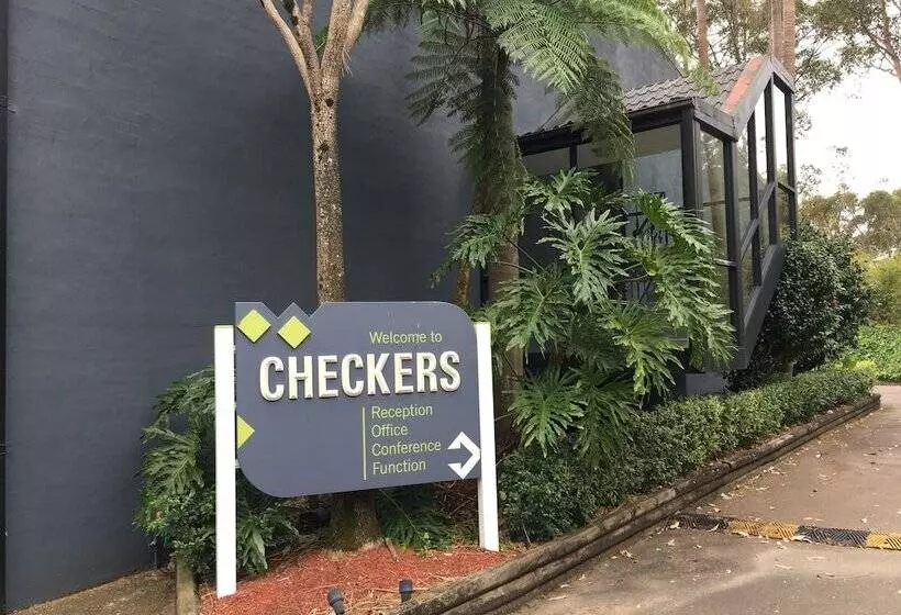 酒店 Checkers Resort