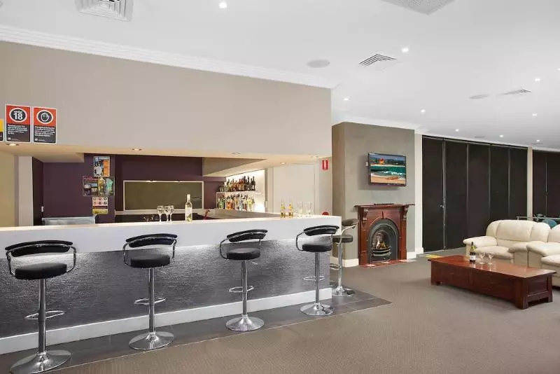 酒店 Checkers Resort