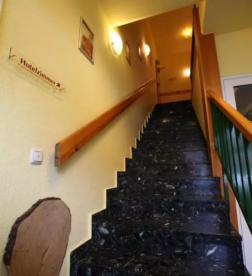 فندق Garni Harzer Hof