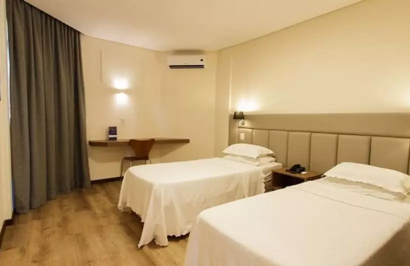 酒店 Livramento Palace