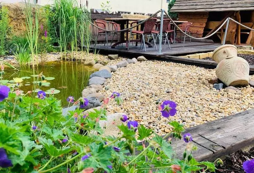 בית מלון כפרי Restaurant Und Pension Zur Puppenstube