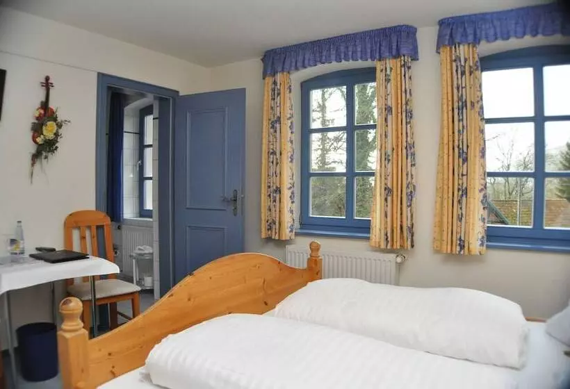 ホテル Schaumburger Ritter