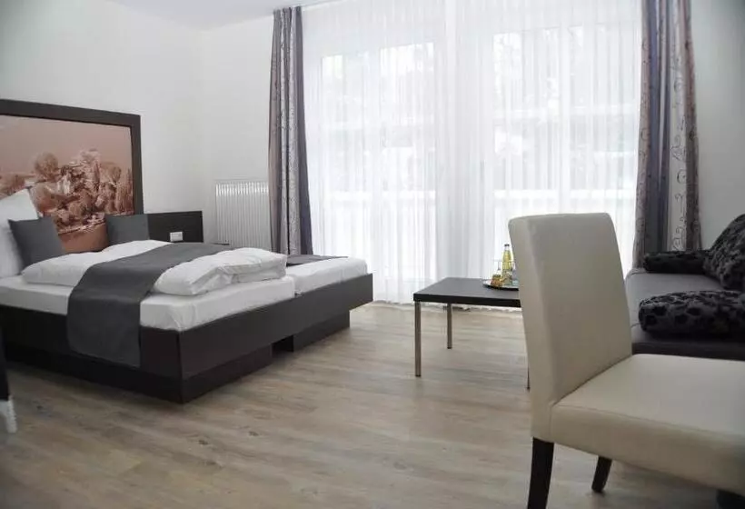 ホテル Schaumburger Ritter