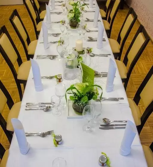 ホテル Schaumburger Ritter