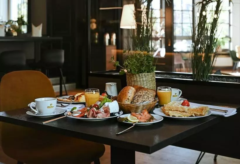 Отель Stadt Hamburg