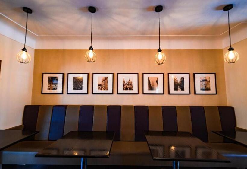 Hotel The Lemon Tree