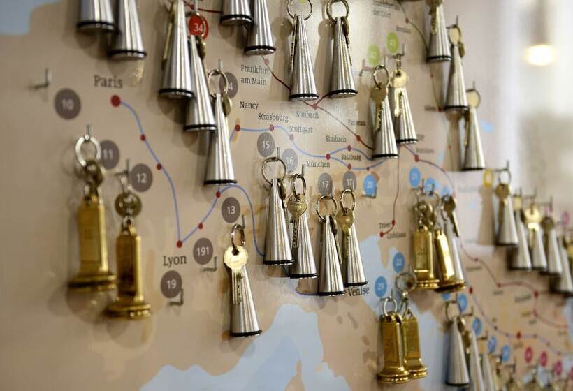 Hotel Victoria Lyon Perrache Confluence