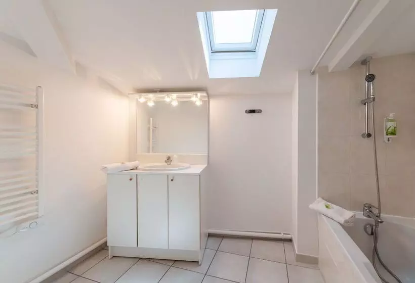 Residhotel Vieux Port