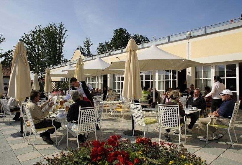 אתר נופש Golfhotel Gutshof Penning