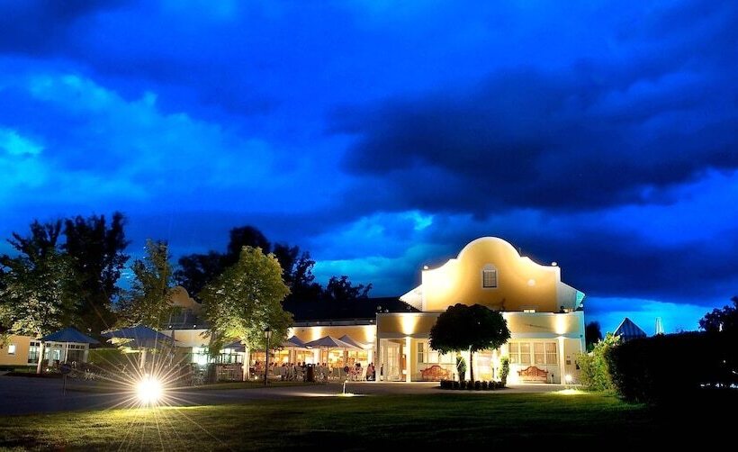 אתר נופש Golfhotel Gutshof Penning