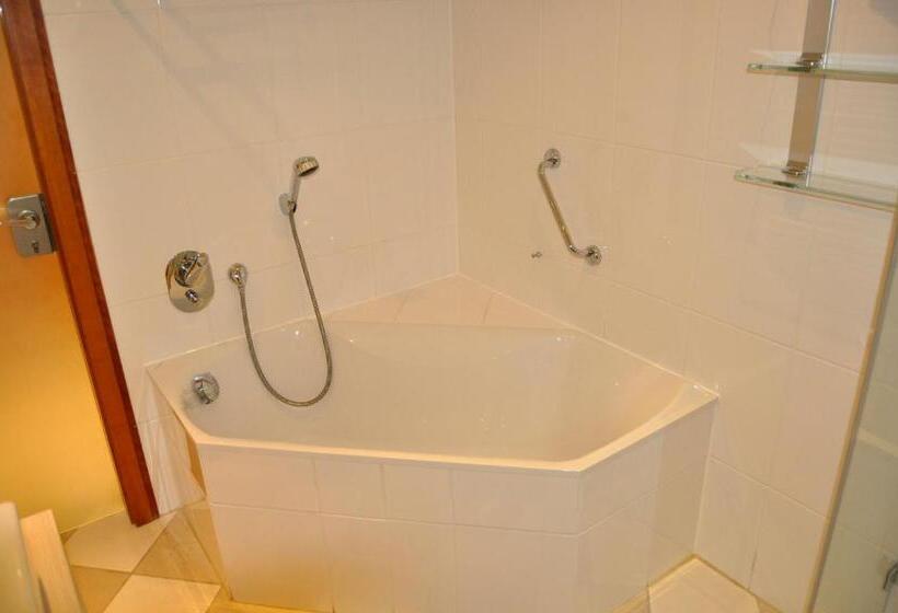 Strandberg S Designhotel Viktoria