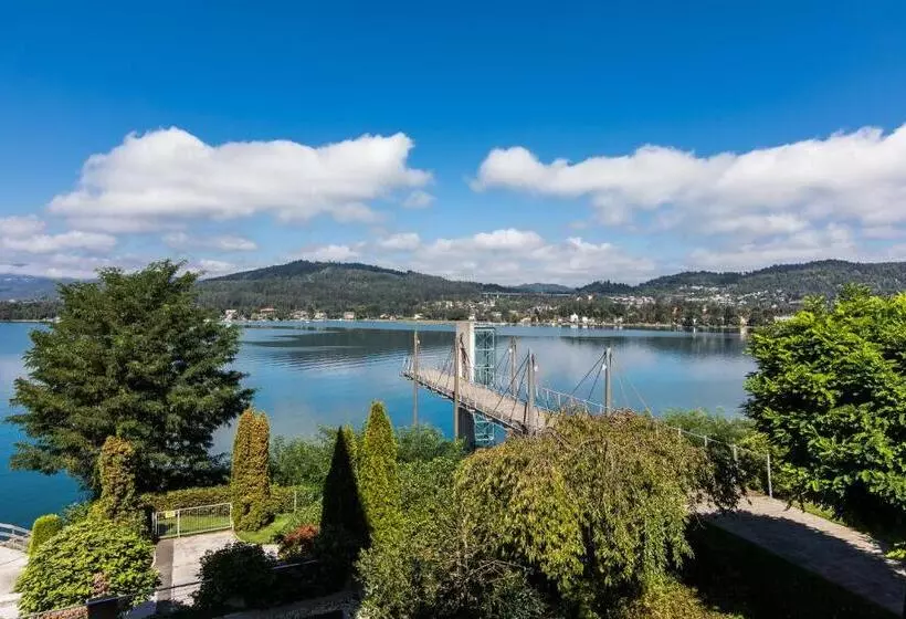 Suiten Aparthotel Aenea