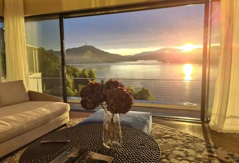 Suiten Aparthotel Aenea