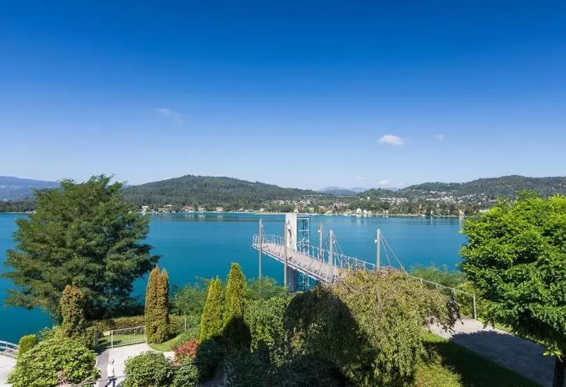 Suiten Aparthotel Aenea