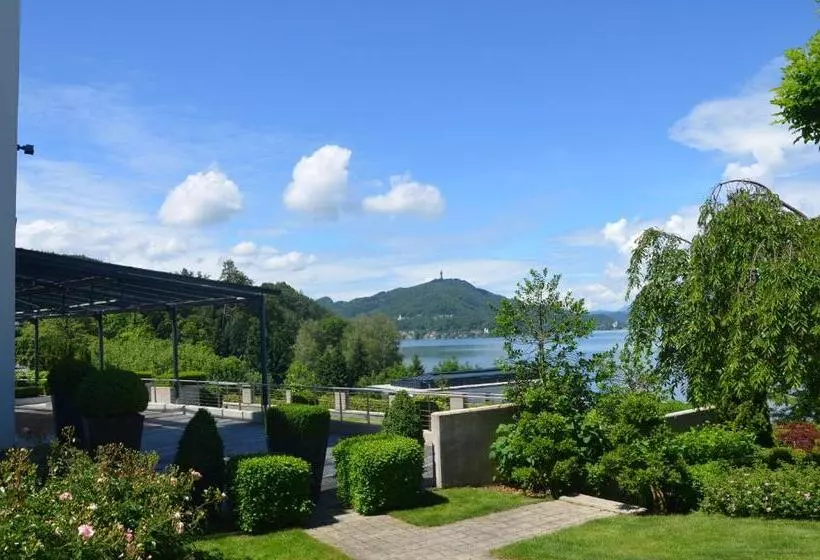 Suiten Aparthotel Aenea