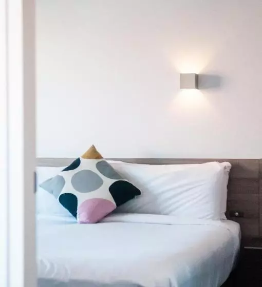 Tyrian Serviced Apartments Fitzroy