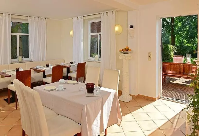 Weserlounge Hotel Garni