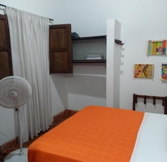 Hostel Casa Lanu Hostal